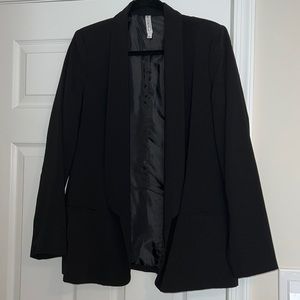 Stunning Never Worn Black Blazer